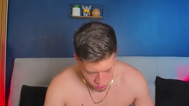 SebastianMaximoff_ élő XXX-chatje