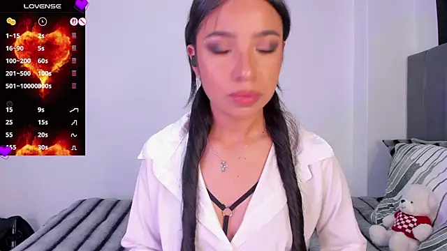 lillielover16 XXX чат на живо