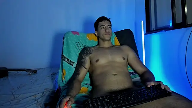 Axel_hendrick 现场XXX聊天