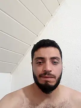 צ'אט XXX בשידור חי של AmjadAlpha