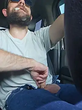 Spunwhiteboy317 webkamerás műsora