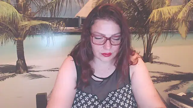 Queen__Natasha's Live XXX Chat