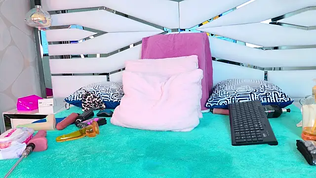 SabrinnaTaylor 라이브 XXX 채팅