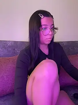 maaddyXXX 라이브 XXX 채팅