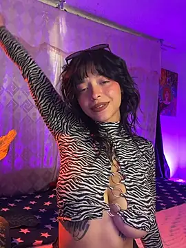 Kitty_arts Webcam show