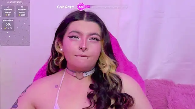 Sachi_Meow Adlı Modelin Canlı XXX Sohbeti