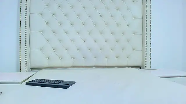 simondwayne live XXX chat