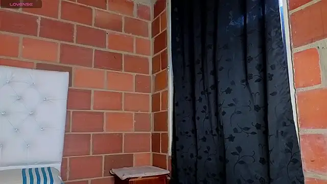 XXX chat uživo modela megan_stathann