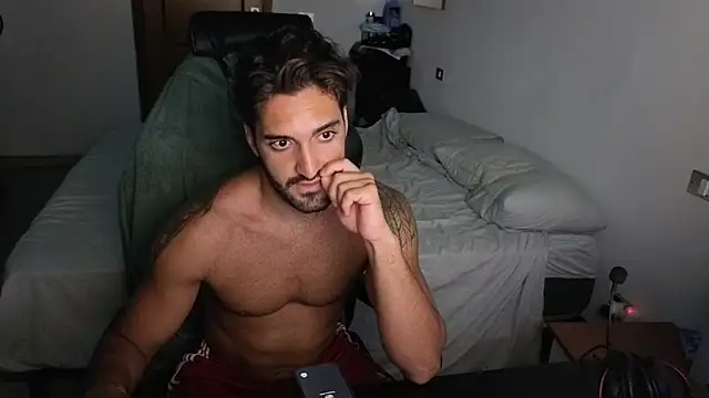 XXX chat uživo modela Al3xox02