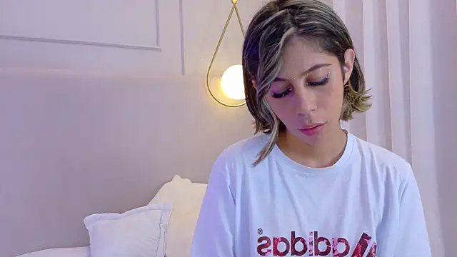 ZoeyPetit Live XXX-chat