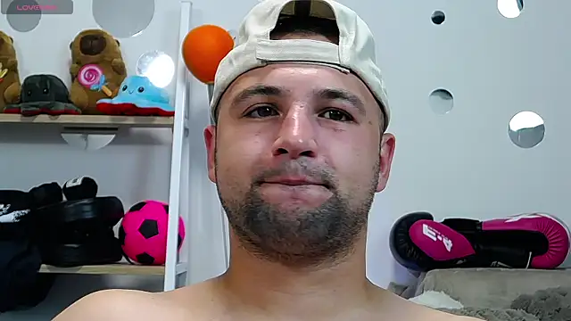XXX chat uživo modela liam_studd