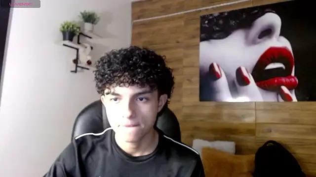 Curly_Phillip Webcam-Show