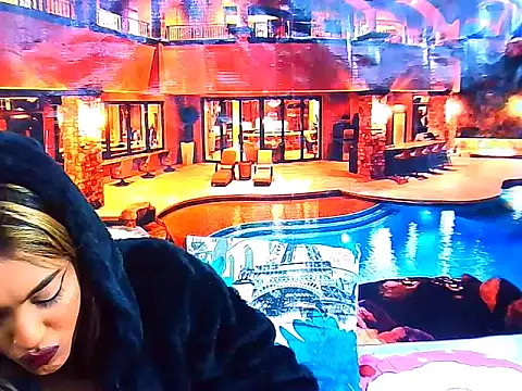 IndianPretty14u2Luv Adlı Modelin Canlı XXX Sohbeti