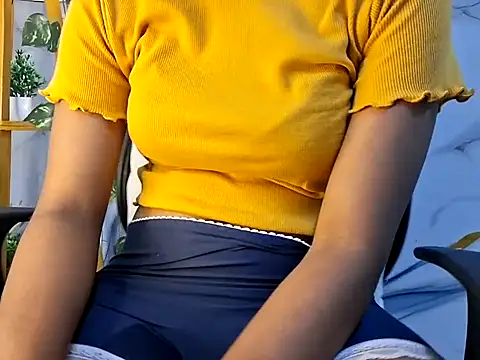 trending_tamizhachii 라이브 XXX 채팅