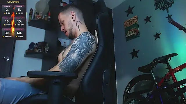 justincs Adlı Modelin Canlı XXX Sohbeti