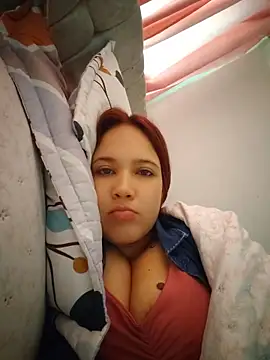 AdrianaFrank 라이브 XXX 채팅