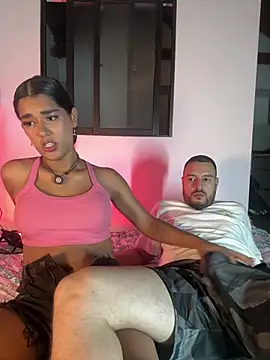 Chat XXX ao vivo de EmmaRoux_