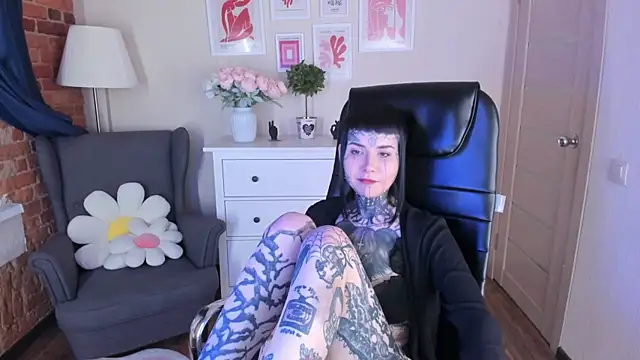 Chat XXX en directo de Bloood__Mary