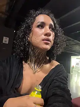 Serenaa_Parker Show in webcam