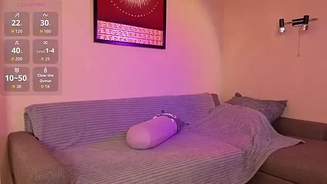 MilaVey live XXX chat