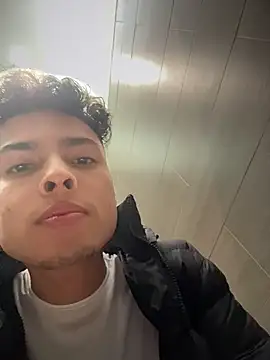 Eros_lee live XXX chat