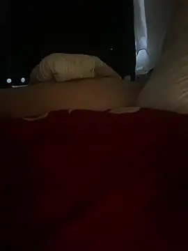 GusanoDelicioso's Live XXX Chat