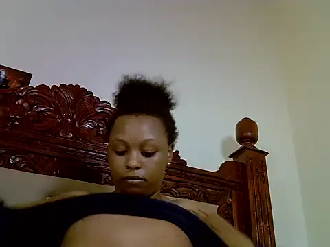 BIGASS_DIANAH's Live XXX Chat