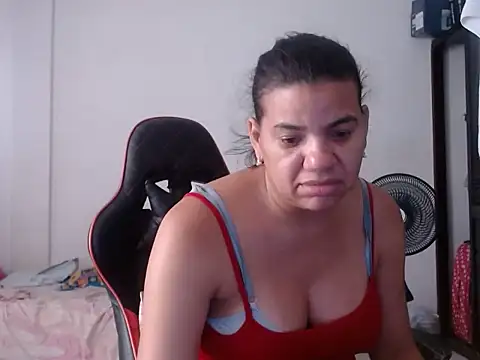 Adriana_0312 Live XXX-Chat