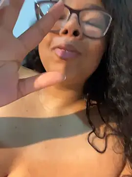 XMara's Live XXX Chat
