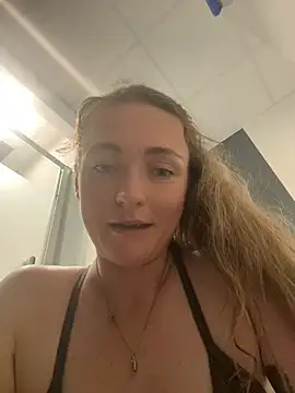 BonnieUKx Webcam show