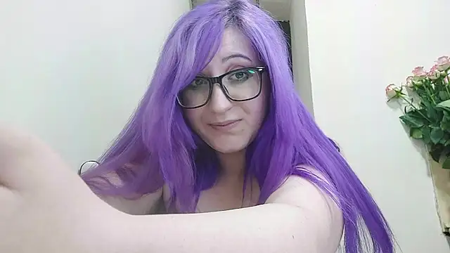 Chat XXX en directo de FeliniKatechini