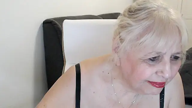 SusiLifeXXX 现场XXX聊天