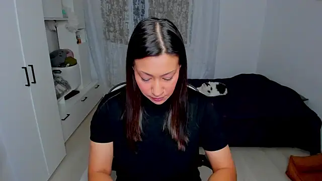FieryHeart's Live XXX Chat