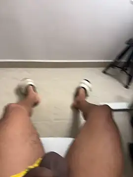 sendfer Adlı Modelin Canlı XXX Sohbeti
