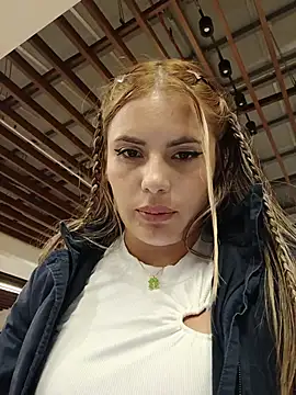 Cata_city1106 Adlı Modelin Canlı XXX Sohbeti