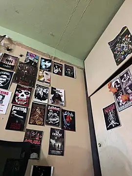 pinkybombon's Webcam Show