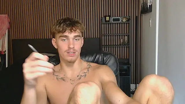 Chat XXX en directo de TheNicoRyder