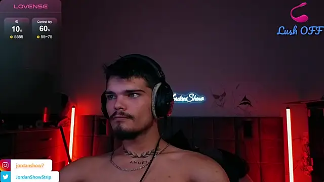 JordanShow Live XXX Chat