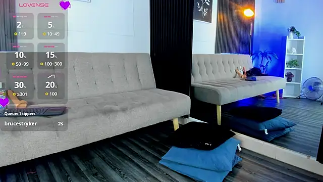 _emily_gilll_'s Live XXX Chat