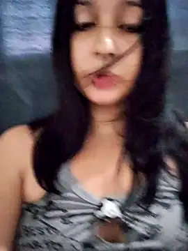 Maiden-Hot Show in webcam