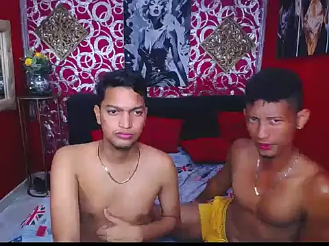 Chat XXX en directo de PEINBOYS