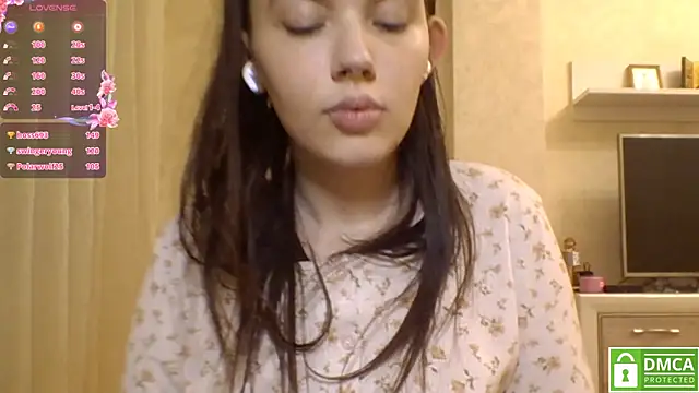 CeyaLier Chat XXX in diretta