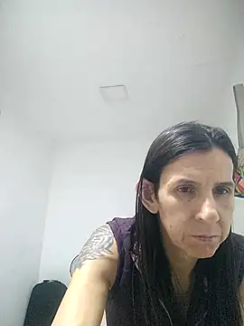 Cameron_puppy Chat XXX in diretta