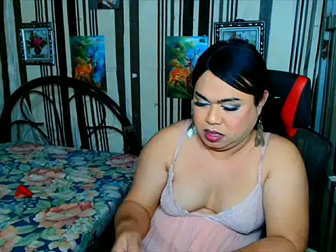 Chat XXX ao vivo de UnCut_Cock_Ts