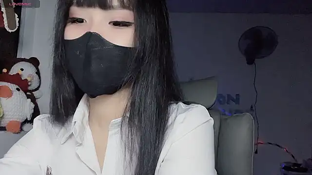 Tieu-May – Naživo XXX chat