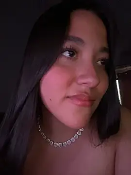 Nhefertary Chat XXX in diretta