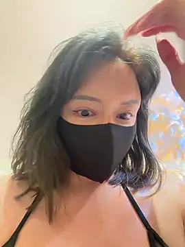 Mia-zhan 现场XXX聊天