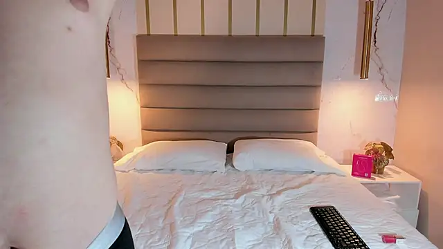 Czat XXX na żywo – Maxi_little