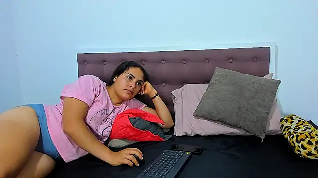 AshleyandCleo's Live XXX Chat