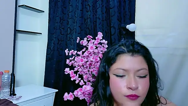 Rachel_new20's Live XXX Chat